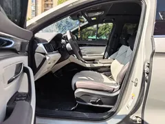 2025 BYD Song PLUS DM-i PHEV 112km Premium, белый — фото 10