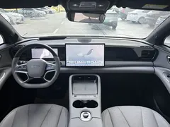 2025 BYD Sealion 06 DM-i PHEV 205 Plus — фото 5