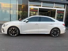 2023 Audi A3L Limousine 35 TFSI Fashion Sport, белый — фото 3