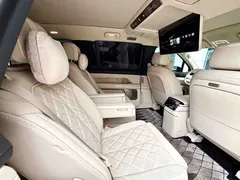 2026 Nio ES8 6-seat Executive Luxury, чёрный — фото 17