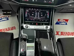 2021 Audi Q8 55 TFSI Sport, чёрный — фото 11