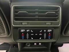 2021 Audi Q8 55 TFSI Sport, чёрный — фото 20