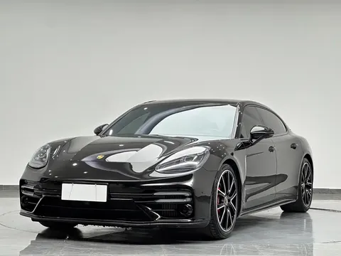 2022 Porsche Panamera 2.9T Executive Platinum