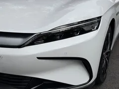 2022 BYD Han EV 610km 4WD Premium, белый — фото 2