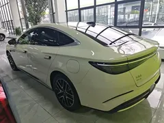 2025 BYD Seal 07 1.5L PHEV 125km Premium, белый — фото 5