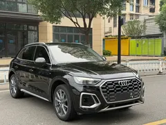 2022 Audi Q5L 40T Luxury Dynamic, чёрный — фото 3