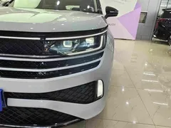 2023 Volkswagen Talagon 380TSI 4WD R-Line, белый — фото 11