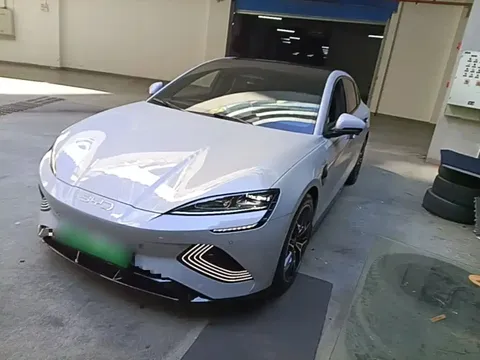 2025 BYD Seal 650km