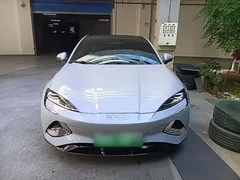 2025 BYD Seal 650km — фото 3