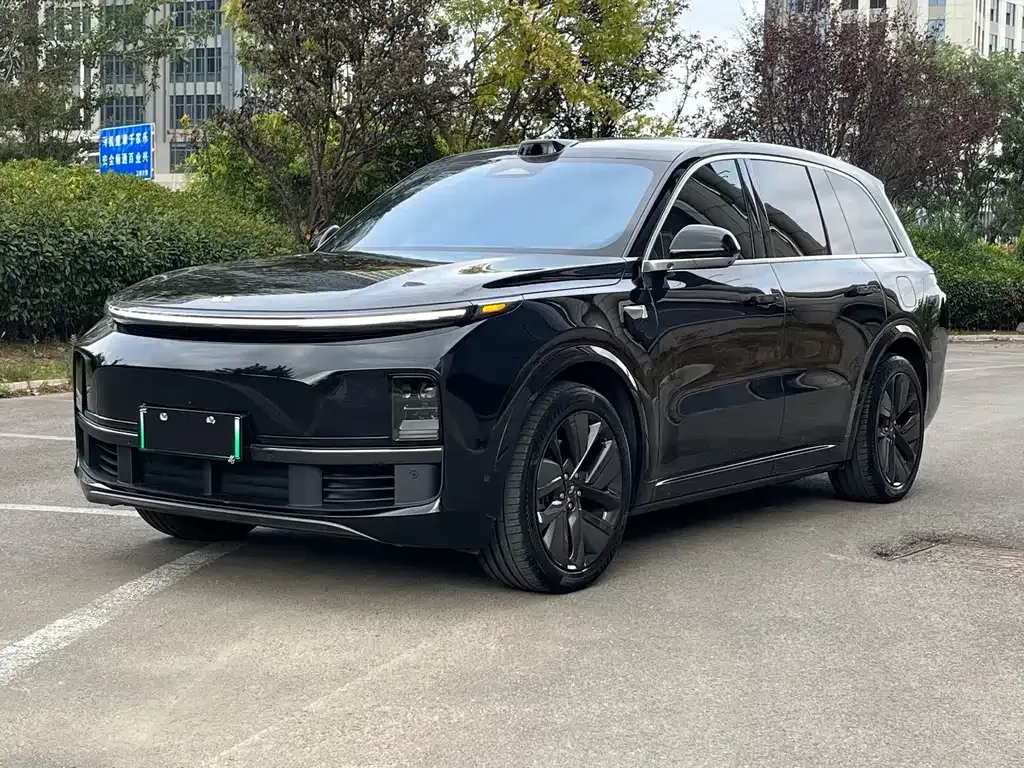 2024 Li Auto L8