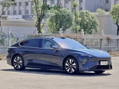 2023 Nio ET7 75kWh, синий — фото 3