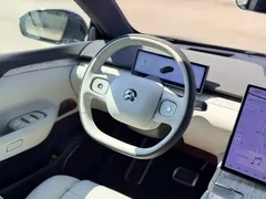 2023 Nio ET7 75kWh, синий — фото 15