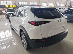 2020 Mazda CX-30 2.0L AT, белый — фото 5