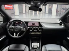 2022 Mercedes-Benz GLA 200, белый — фото 14