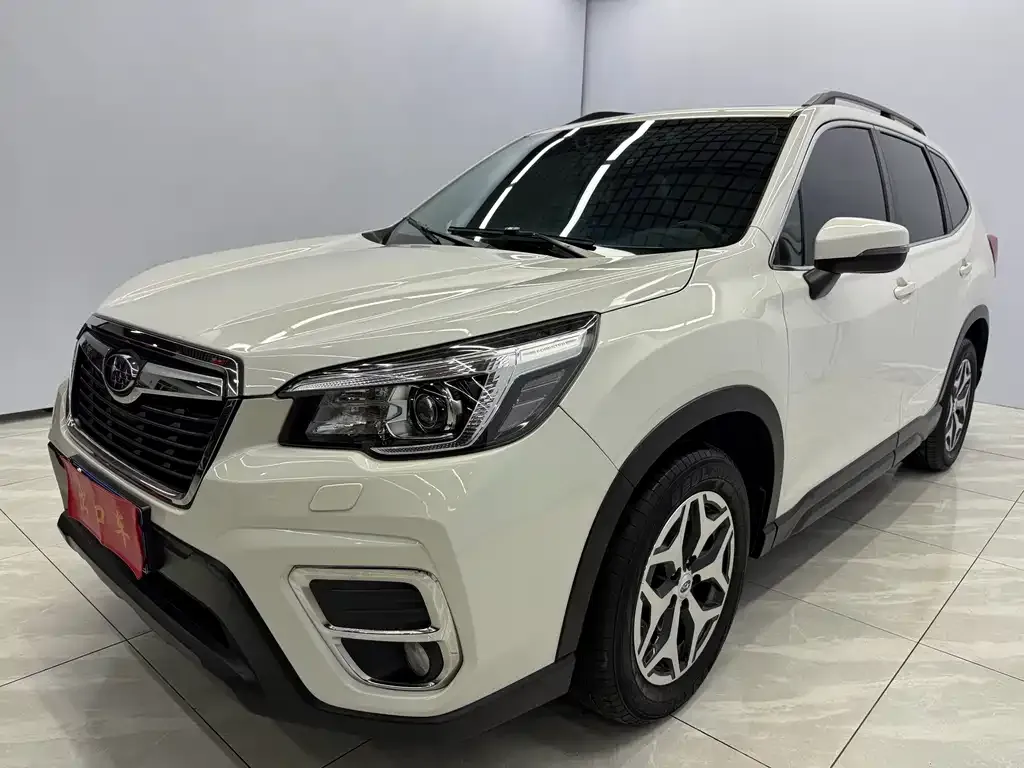 2022 Subaru Forester 2.0i AWD Luxury EyeSight