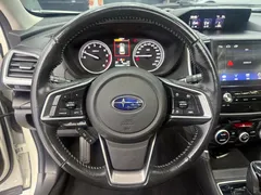 2022 Subaru Forester 2.0i AWD Luxury EyeSight, белый — фото 11