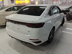 2022 Geely Emgrand 1.5L CVT Elite 4th Gen, белый — фото 4