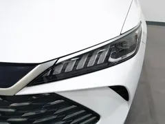 2025 BYD Qin PLUS DM-i PHEV Smart Driving 55km Leading, белый — фото 7