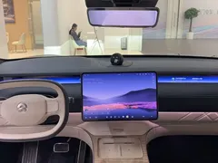 2025 Nio ET9 102kWh Launch Limited Edition, синий — фото 10