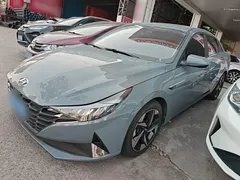 2021 Hyundai Elantra 1.5L CVT LUX Premium — фото 2
