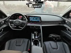 2021 Hyundai Elantra 1.5L CVT LUX Premium — фото 10