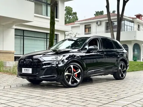 2021 Audi Q7 55 TFSI quattro S line Premium