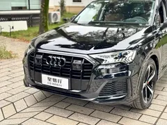 2021 Audi Q7 55 TFSI quattro S line Premium, чёрный — фото 10