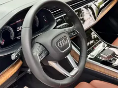 2021 Audi Q7 55 TFSI quattro S line Premium, чёрный — фото 25