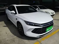 2025 BYD Qin L PHEV Smart Driving 120km, белый — фото 4