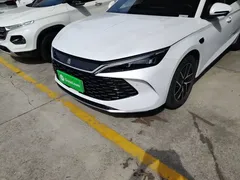 2025 BYD Qin L PHEV Smart Driving 120km, белый — фото 24