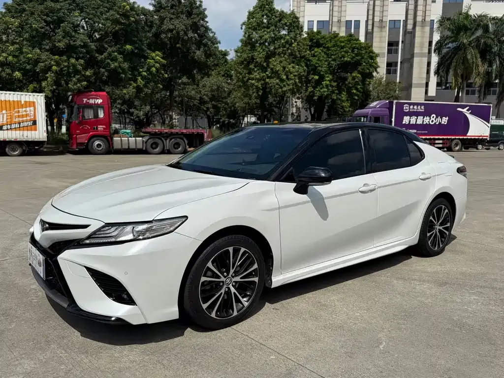 2021 Toyota Camry 2.0S Fashion