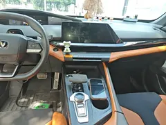 2023 Changan UNI-V 1.5T Sport, белый — фото 13