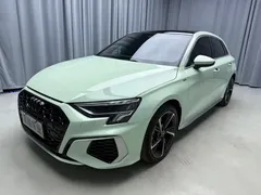 2023 Audi A3 Sportback 35 TFSI Fashion Sport, зелёный — фото 1