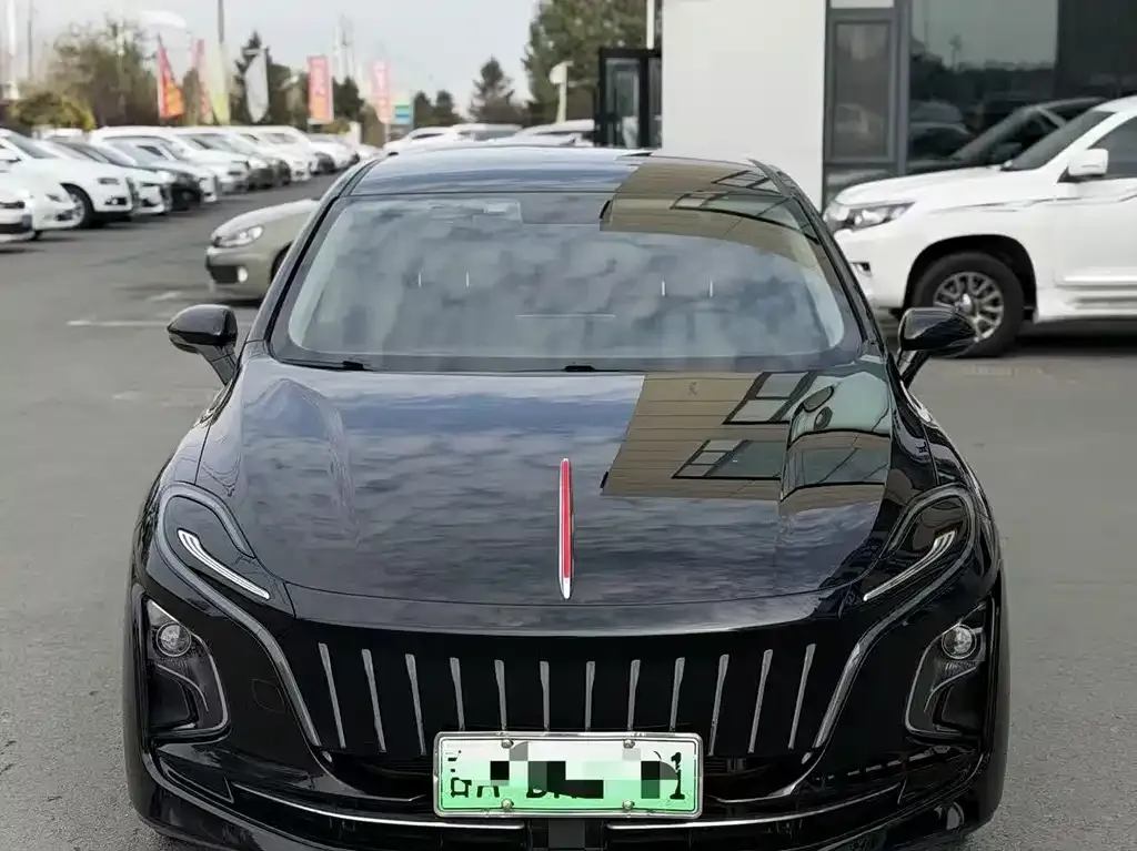 2024 Hongqi E-QM5 EV 610km Plus