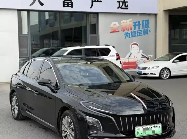 2024 Hongqi E-QM5 EV 610km Plus