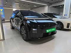 2025 Li Auto i8 Standard, чёрный — фото 4