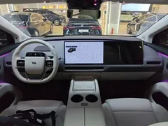 2025 Li Auto i8 Standard, чёрный — фото 10
