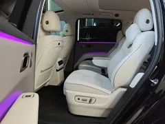 2025 Li Auto i8 Standard, чёрный — фото 17