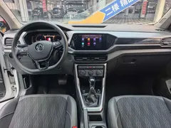 2022 Volkswagen T-Cross 1.5L AT Comfort, белый — фото 9