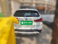 2021 BMW X1 Premium, белый — фото 3