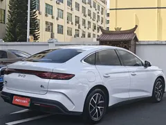 2024 BYD Qin L PHEV 120km Leading, белый — фото 8