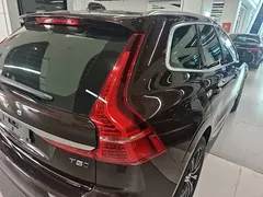 2021 Volvo XC60 4WD Luxury — фото 8
