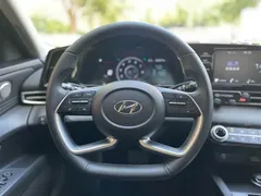 2022 Hyundai Elantra 1.5L CVT GLX Elite, белый — фото 11