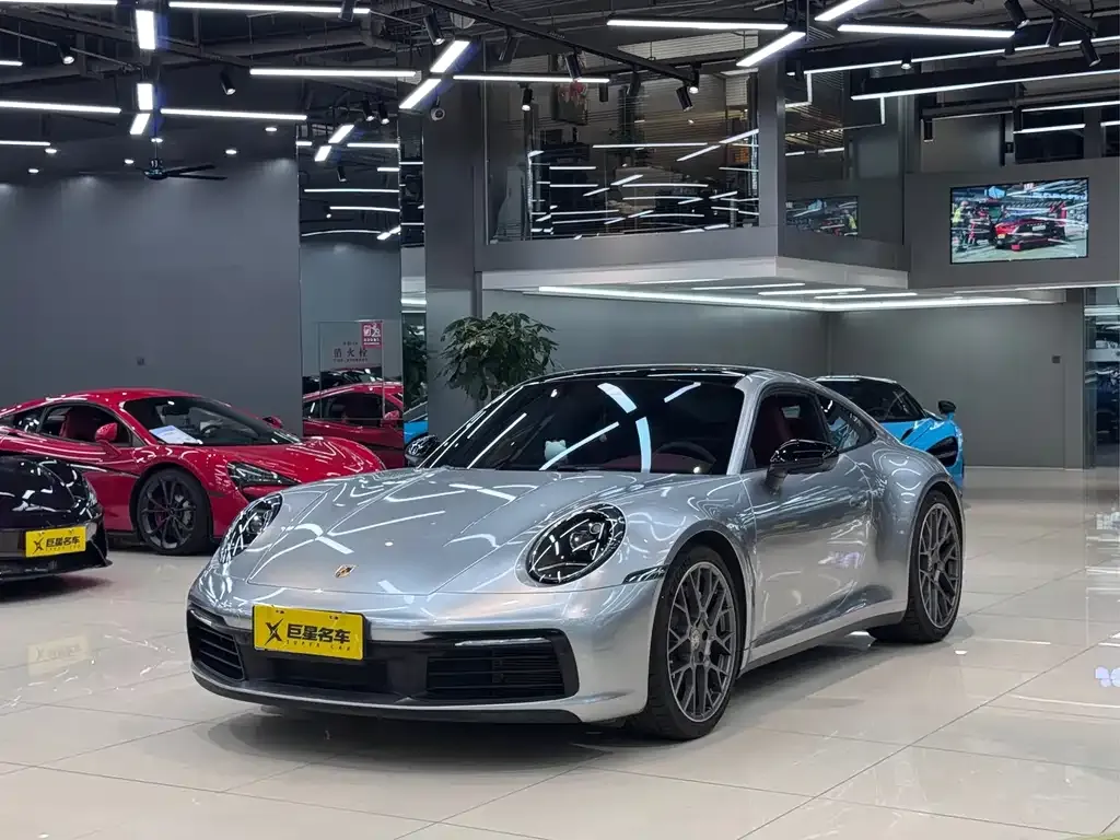 2022 Porsche 911 Carrera 3.0T