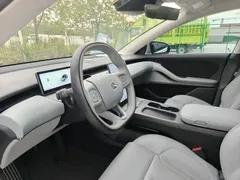 2024 Nio ET5 75kWh EV, синий — фото 7
