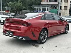 2020 Kia K5 270T CVVD Luxury Tech — фото 6