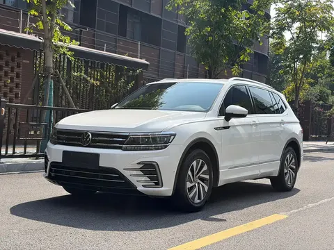 2021 Volkswagen Tiguan L 430PHEV Flagship