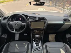 2021 Volkswagen Tiguan L 430PHEV Flagship, белый — фото 9