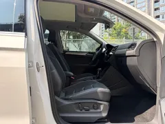 2021 Volkswagen Tiguan L 430PHEV Flagship, белый — фото 13