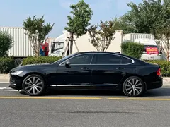 2023 Volvo S90, чёрный — фото 3